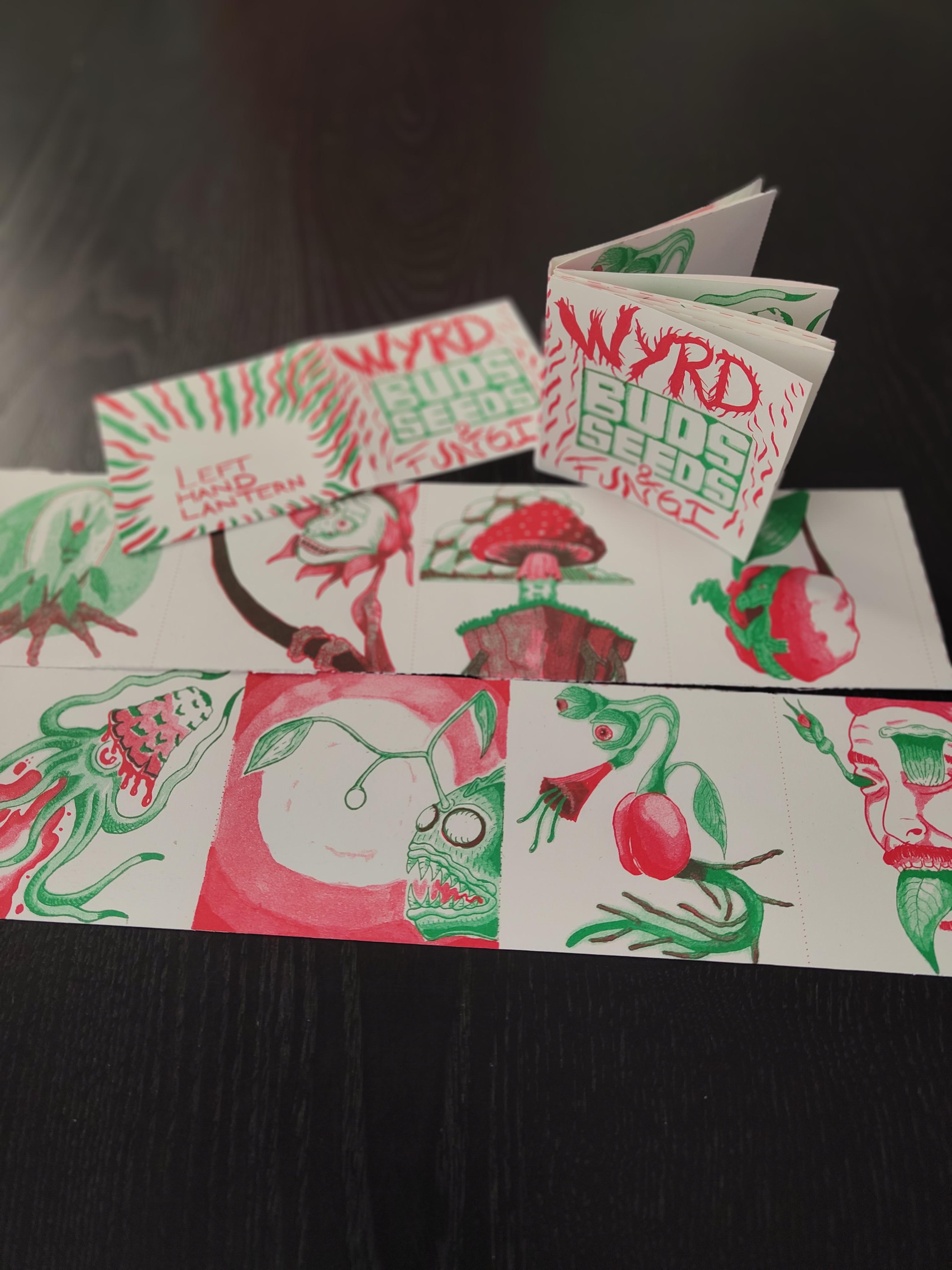 Folded leporello zine with its individual pieces.